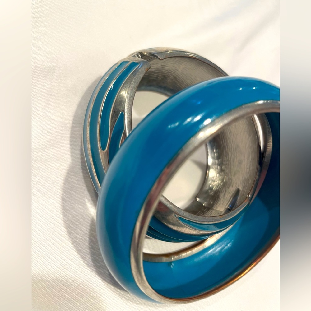 Woman’s bracelet